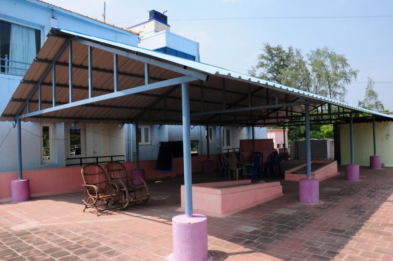 Arunachala Ramana Home Тіруваннамалай Екстер'єр фото